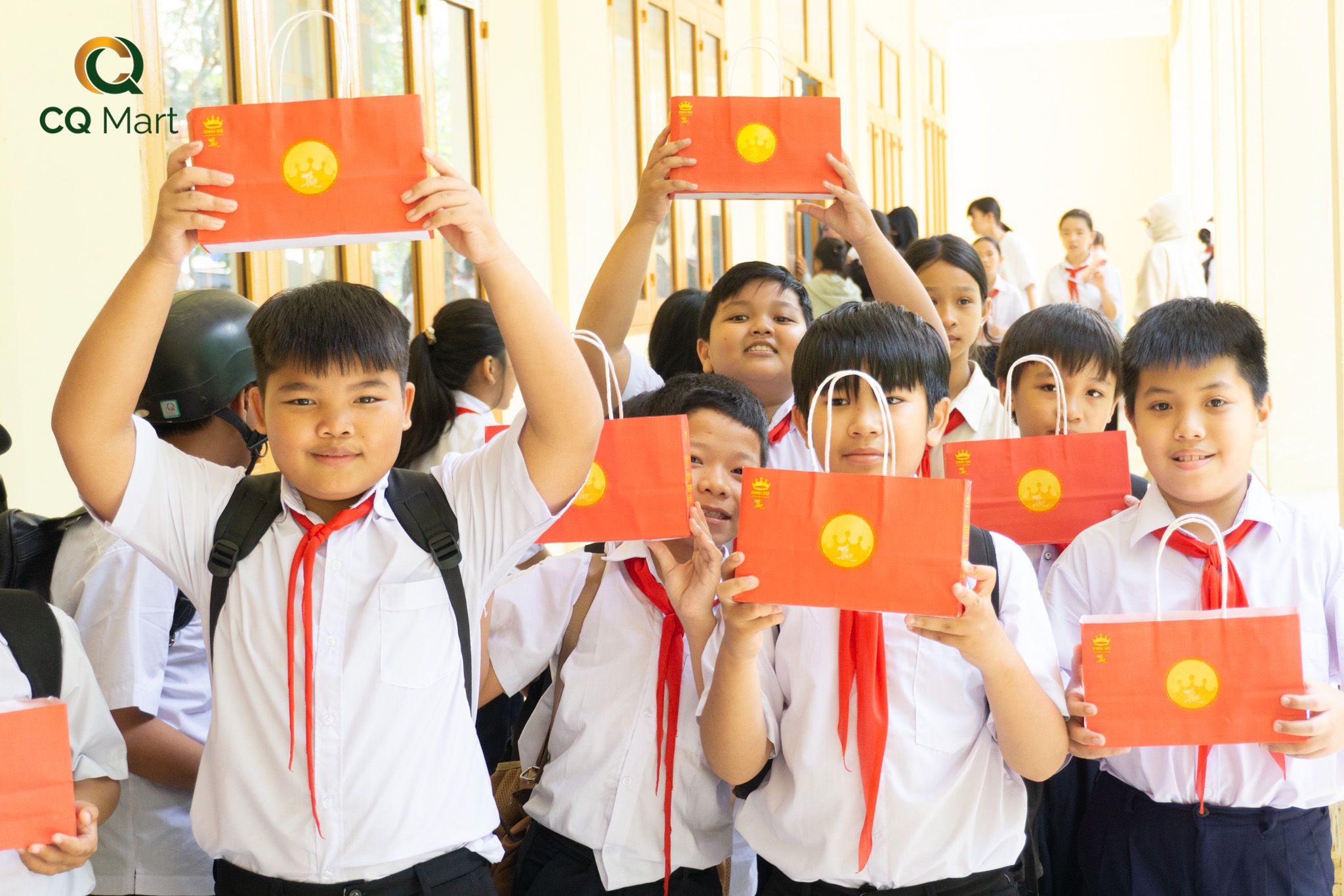 tang-qua-trung-thu-cho-tre-em-ngheo